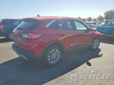 Trzecie zdjęcie samochodu z tyłu: 2021 FORD ESCAPE SE VIN:1FMCU0BZ3MUB12024 - miniatura