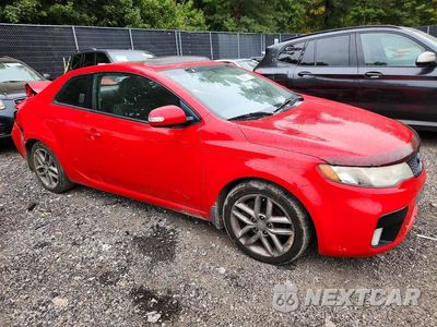 Czwarte zdjęcie samochodu z boku: 2010 KIA FORTE KOUP SX VIN:KNAFW6A30A5307951 - miniatura