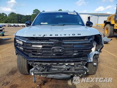 Piąte zdjęcie samochodu w środku: 2025 FORD EXPEDITION MAX PLATINUM VIN:1FMJK1M84SEA70252 - miniatura