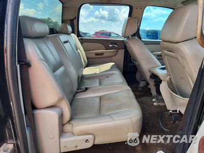 Zdjęcie 10 z 13 samochodu: 2010 GMC SIERRA C1500 DENALI VIN:3GTRCXE25AG111819 - miniatura