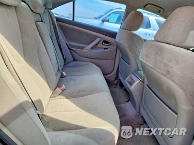 Zdjęcie 10 z 12 samochodu: 2007 TOYOTA CAMRY LE VIN:JTNBE46K073090572 - miniatura