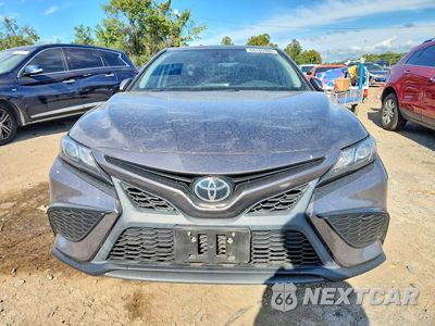 Piąte zdjęcie samochodu w środku: 2023 TOYOTA CAMRY SE VIN:4T1G11AKXPU747301 - miniatura