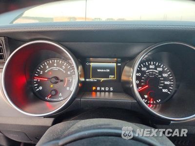 Zdjęcie 9 z 12 samochodu: 2021 FORD MUSTANG VIN:1FATP8UH3M5122325 - miniatura