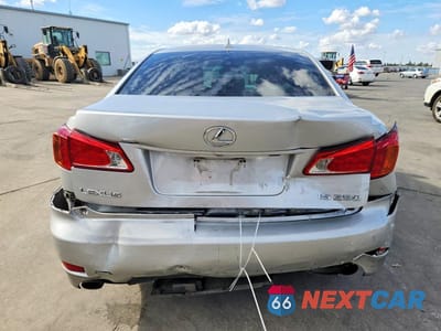 Zdjęcie 6 z 13 samochodu: 2009 LEXUS IS 250 BASE VIN:JTHBK262692090746 - miniatura