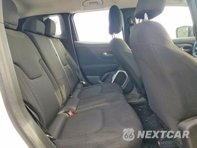 Zdjęcie 11 z 13 samochodu: 2018 JEEP RENEGADE SPORT VIN:ZACCJBAB8JPH31342 - miniatura