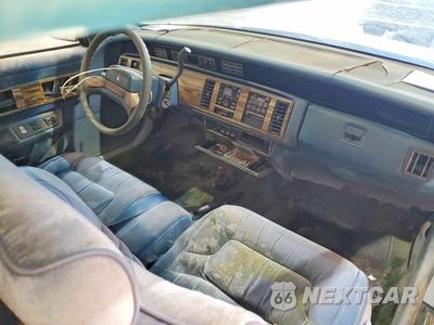 Zdjęcie 8 z 11 samochodu: 1988 BUICK REGAL LIMITED VIN:2G4WD14W3J1527339 - miniatura