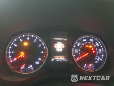 Zdjęcie 9 z 13 samochodu: 2019 TOYOTA RAV4 LE VIN:JTMH1RFV9KD030195 - miniatura