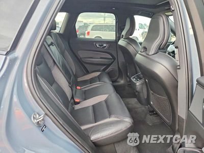 Zdjęcie 10 z 12 samochodu: 2022 VOLVO XC60 B5 R-DESIGN VIN:YV4L12DM3N1003444 - miniatura