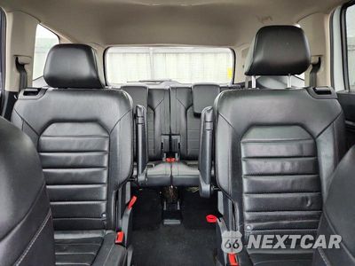 Zdjęcie 10 z 14 samochodu: 2018 VOLKSWAGEN ATLAS SEL PREMIUM VIN:1V2NR2CA1JC582748 - miniatura
