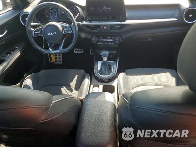 Zdjęcie 8 z 12 samochodu: 2023 KIA FORTE GT LINE VIN:3KPF54AD7PE600052 - miniatura