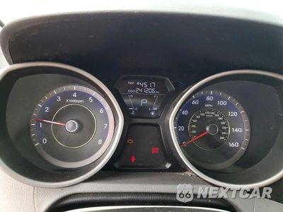 Zdjęcie 9 z 12 samochodu: 2011 HYUNDAI ELANTRA GLS VIN:KMHDH4AE1BU152694 - miniatura