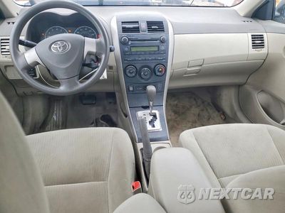 Zdjęcie 8 z 12 samochodu: 2010 TOYOTA COROLLA LE VIN:1NXBU4EE6AZ185461 - miniatura