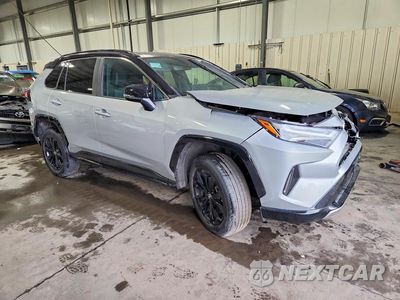 Czwarte zdjęcie samochodu z boku: 2022 TOYOTA RAV4 XSE VIN:2T3E6RFVXNW035871 - miniatura