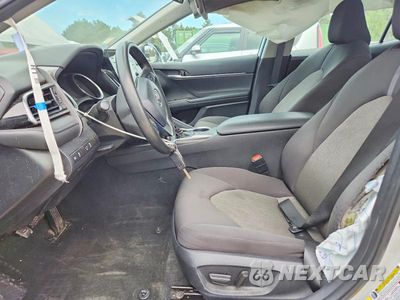 Zdjęcie 7 z 12 samochodu: 2024 TOYOTA CAMRY LE VIN:4T1C11AK9RU205365 - miniatura