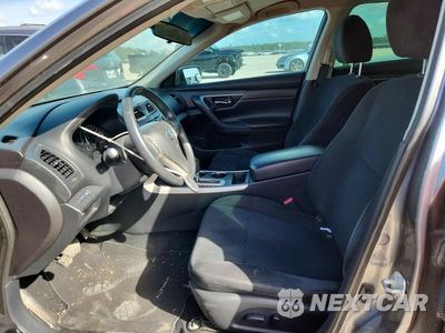 Zdjęcie 7 z 13 samochodu: 2015 NISSAN ALTIMA 2.5 S VIN:1N4AL3AP8FC471576 - miniatura