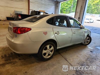Trzecie zdjęcie samochodu z tyłu: 2010 HYUNDAI ELANTRA SE VIN:KMHDU4ADXAU855602 - miniatura