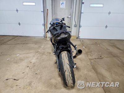Czwarte zdjęcie samochodu z boku: 2026 KAWASAKI ZX636 K VIN:JKBZXJJ12TA042528 - miniatura