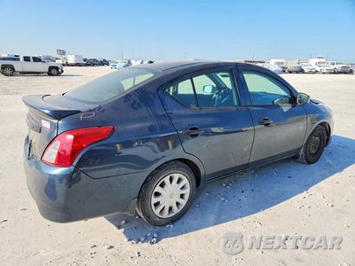 Trzecie zdjęcie samochodu z tyłu: 2017 NISSAN VERSA 1.6 S PLUS VIN:3N1CN7AP1HL825811 - miniatura