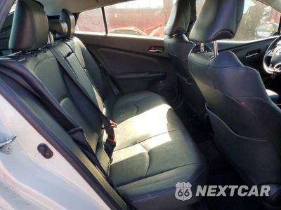 Zdjęcie 10 z 13 samochodu: 2019 TOYOTA PRIUS XLE VIN:JTDKARFU7K3072304 - miniatura