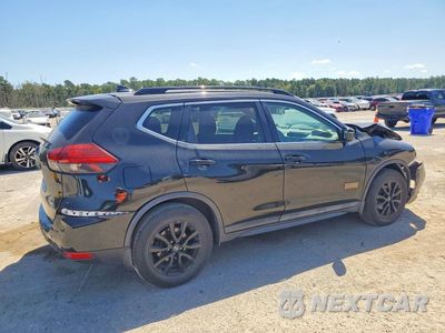 Trzecie zdjęcie samochodu z tyłu: 2017 NISSAN ROGUE SV VIN:5N1AT2MT0HC771009 - miniatura