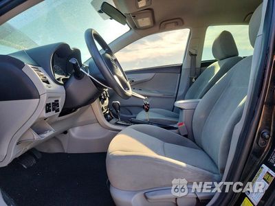 Zdjęcie 7 z 12 samochodu: 2013 TOYOTA COROLLA BASE VIN:2T1BU4EE9DC960115 - miniatura