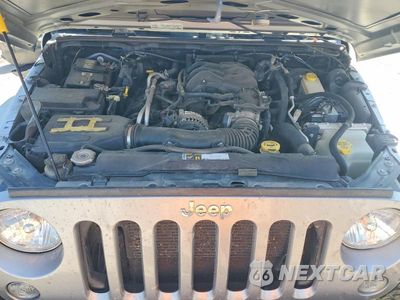Zdjęcie 11 z 12 samochodu: 2016 JEEP WRANGLER UNLIMITED SPORT VIN:1C4BJWDG5GL197076 - miniatura