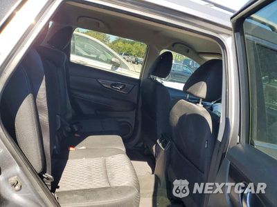 Zdjęcie 11 z 13 samochodu: 2018 NISSAN ROGUE SV VIN:KNMAT2MT7JP622311 - miniatura