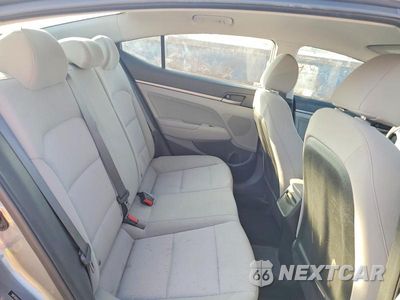 Zdjęcie 10 z 12 samochodu: 2018 HYUNDAI ELANTRA SEL VIN:5NPD84LF2JH317879 - miniatura