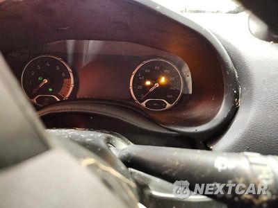 Zdjęcie 9 z 13 samochodu: 2023 JEEP RENEGADE LATITUDE VIN:ZACNJDB10PPP69390 - miniatura