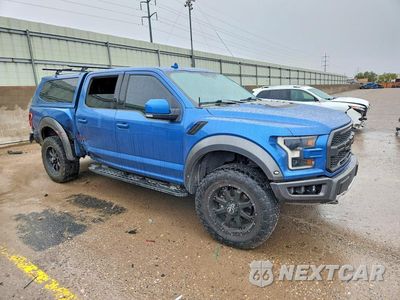 Czwarte zdjęcie samochodu z boku: 2019 FORD F150 RAPTOR VIN:1FTFW1RG7KFC86380 - miniatura