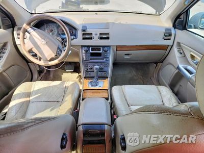 Zdjęcie 8 z 13 samochodu: 2005 VOLVO XC90 VIN:YV1CZ592251192991 - miniatura