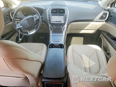 Zdjęcie 8 z 13 samochodu: 2020 LINCOLN NAUTILUS RESERVE VIN:2LMPJ8K95LBL25350 - miniatura