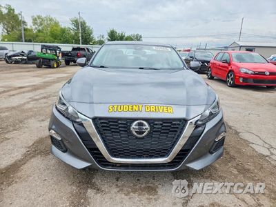 Piąte zdjęcie samochodu w środku: 2021 NISSAN ALTIMA S VIN:1N4BL4BV0MN417813 - miniatura