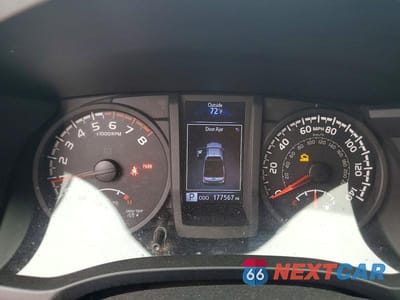 Zdjęcie 9 z 12 samochodu: 2019 TOYOTA TACOMA SR VIN:5TFRX5GN0KX153392 - miniatura