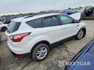 Trzecie zdjęcie samochodu z tyłu: 2018 FORD ESCAPE SEL VIN:1FMCU0HD9JUB27487 - miniatura
