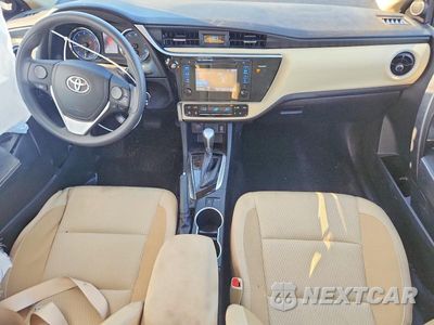Zdjęcie 8 z 12 samochodu: 2017 TOYOTA COROLLA LE VIN:2T1BURHE7HC880830 - miniatura