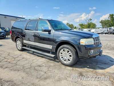 Czwarte zdjęcie samochodu z boku: 2010 LINCOLN NAVIGATOR L VIN:5LMJJ3J55AEJ08074 - miniatura
