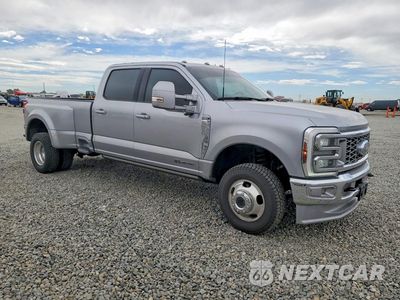 Czwarte zdjęcie samochodu z boku: 2024 FORD F350 SUPER DUTY VIN:1FT8W3DT3REC01432 - miniatura