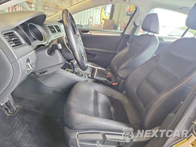 Zdjęcie 7 z 12 samochodu: 2015 VOLKSWAGEN JETTA SE VIN:3VWD17AJ9FM254310 - miniatura