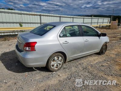 Trzecie zdjęcie samochodu z tyłu: 2008 TOYOTA YARIS BASE VIN:JTDBT923084024847 - miniatura