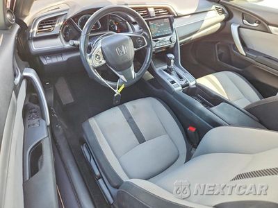 Zdjęcie 8 z 12 samochodu: 2018 HONDA CIVIC EX VIN:2HGFC3B30JH356523 - miniatura
