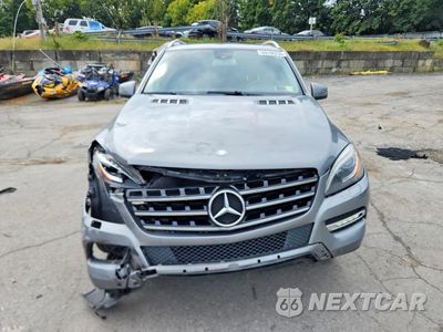 Piąte zdjęcie samochodu w środku: 2013 MERCEDES-BENZ ML 350 4MATIC VIN:4JGDA5HB1DA193837 - miniatura