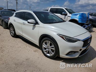 Czwarte zdjęcie samochodu z boku: 2017 INFINITI QX30 BASE VIN:SJKCH5CPXHA031755 - miniatura