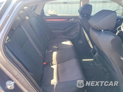 Zdjęcie 10 z 12 samochodu: 2018 HONDA ACCORD LX VIN:1HGCV1F15JA076007 - miniatura