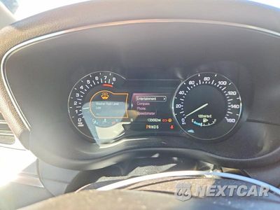 Zdjęcie 9 z 13 samochodu: 2019 LINCOLN MKC VIN:5LMCJ1D95KUL26549 - miniatura