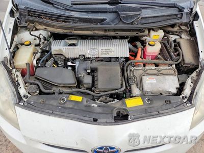 Zdjęcie 11 z 12 samochodu: 2010 TOYOTA PRIUS II VIN:JTDKN3DU0A0030125 - miniatura