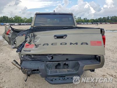 Zdjęcie 6 z 12 samochodu: 2024 TOYOTA TACOMA TRD SPORT VIN:3TYLB5JN3RT025570 - miniatura