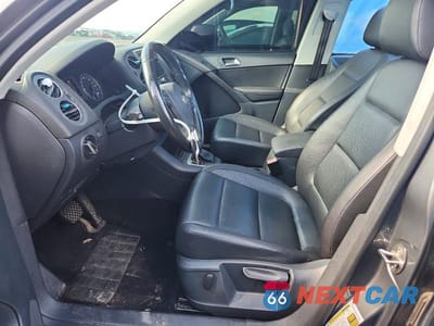 Zdjęcie 7 z 12 samochodu: 2013 VOLKSWAGEN TIGUAN S VIN:WVGBV7AX5DW004249 - miniatura