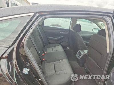 Zdjęcie 10 z 12 samochodu: 2026 HONDA ACCORD LX VIN:1HGCY1F26TA015266 - miniatura