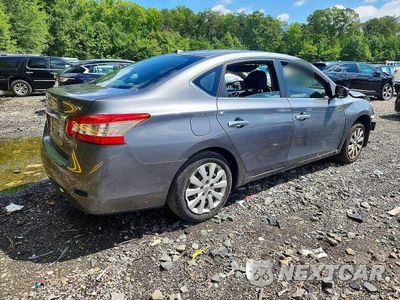 Trzecie zdjęcie samochodu z tyłu: 2015 NISSAN SENTRA SV VIN:3N1AB7AP1FL697194 - miniatura